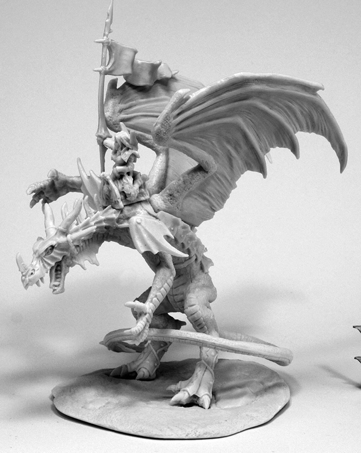 Amazon.com: Reaper Miniatures 77557 Kyra and Lavarath (Dragon and